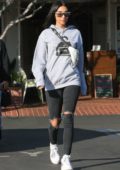 Chantel Jeffries grabs lunch with friends in West Hollywood, Los Angeles