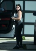 Ariel Winter arrives home after a quick trip to Gelson's Market in Los Angeles