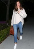 Jennifer Garner keeps it casual during a girls night out in Los Angeles
