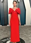 Caitriona Balfe attends the 2020 Vanity Fair Oscar Party at Wallis Annenberg Center for the Performing Arts in Los Angeles