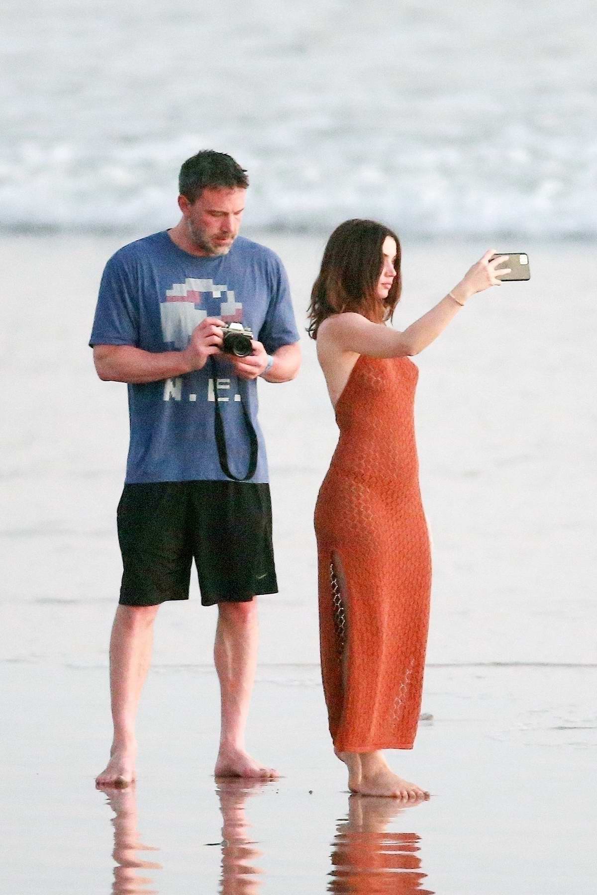 ana de armas and ben affleck pack on some pda during a romantic stroll